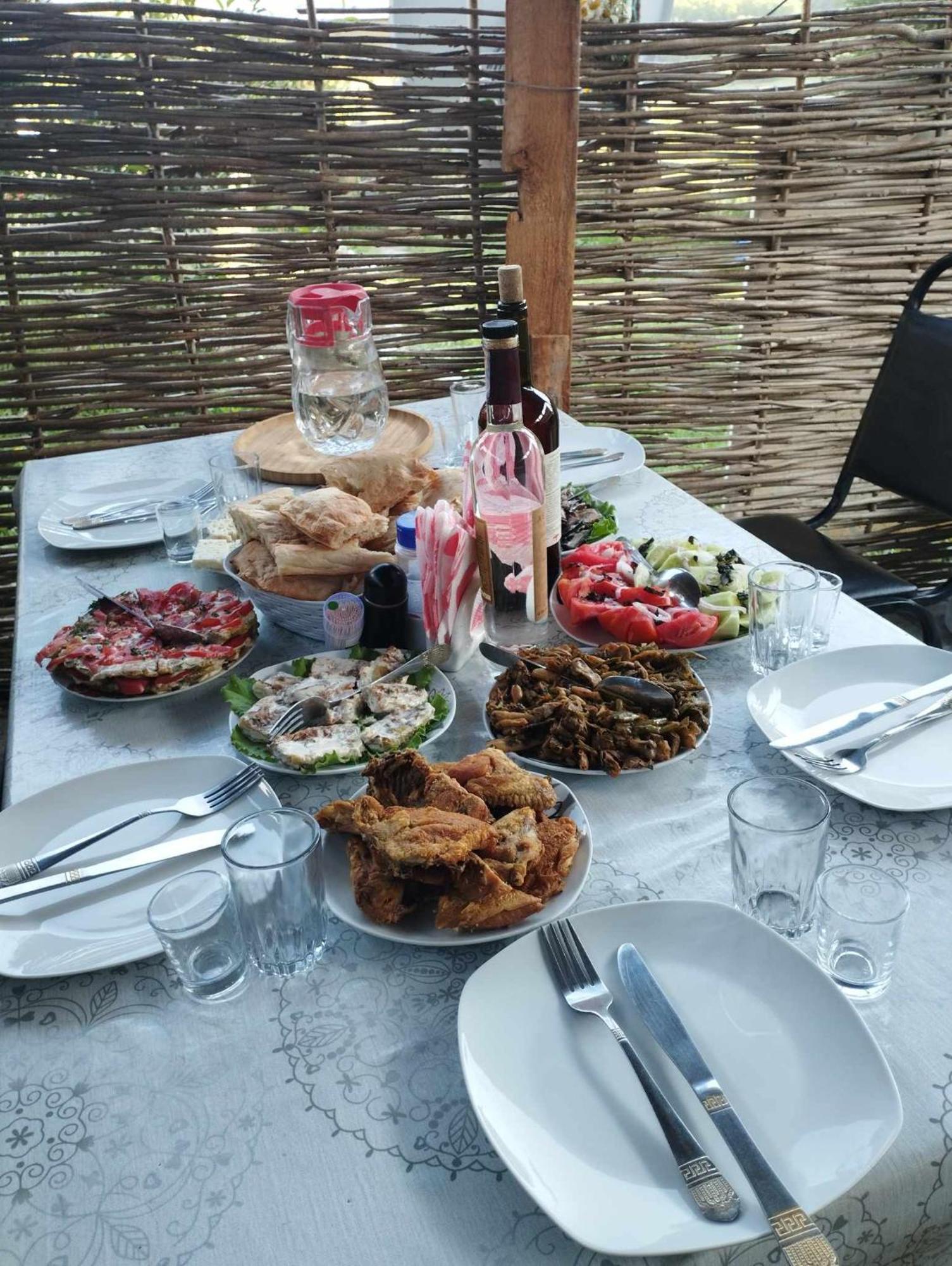 Guesthouse Elisabeth Omalo Dış mekan fotoğraf