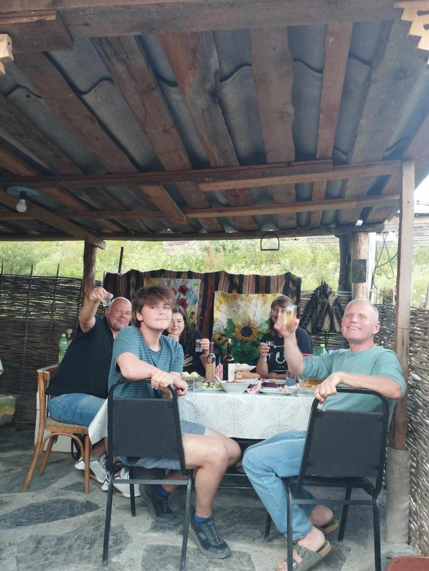 Guesthouse Elisabeth Omalo Dış mekan fotoğraf